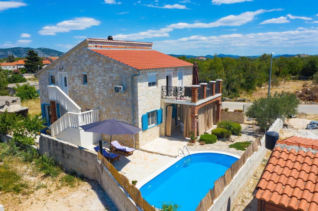 Villa Antica Drage Luaran gambar