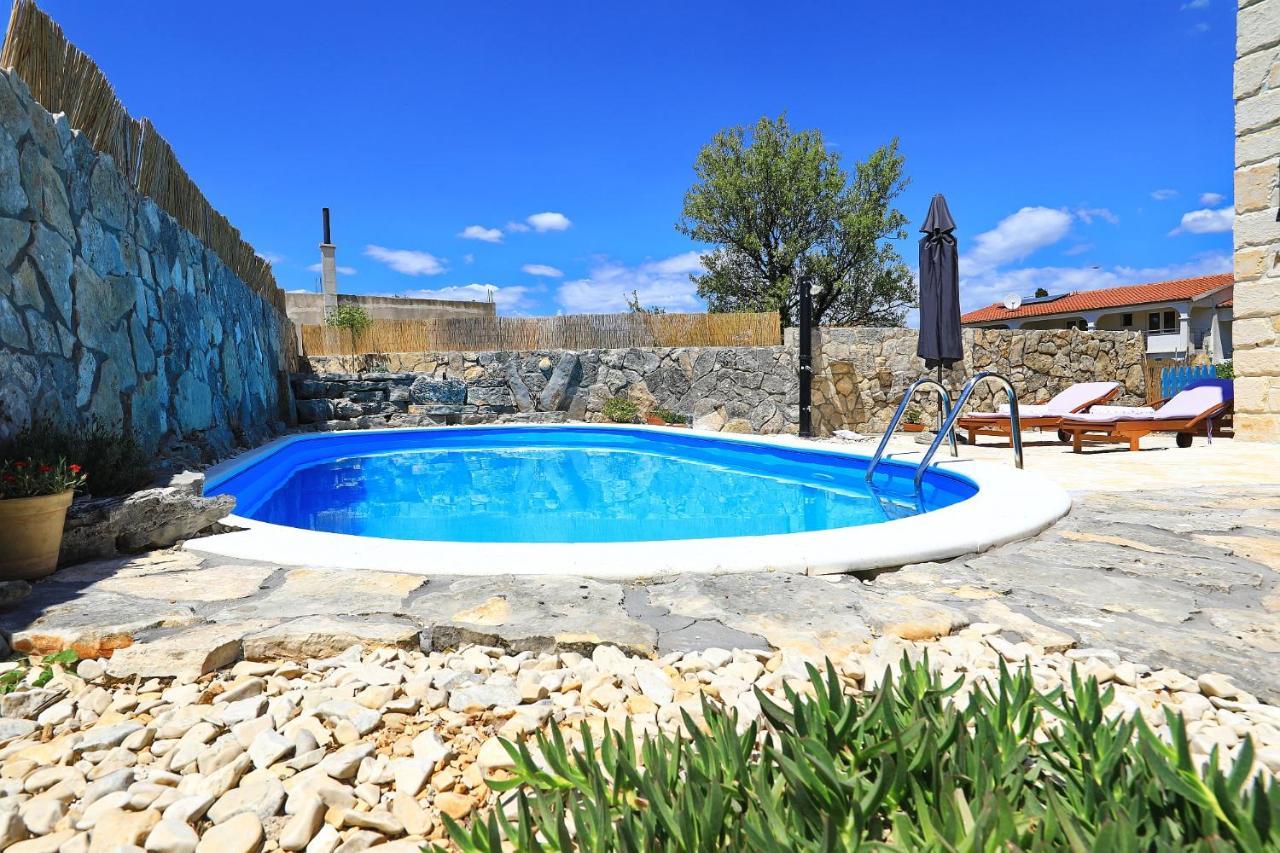 Villa Antica Drage Luaran gambar