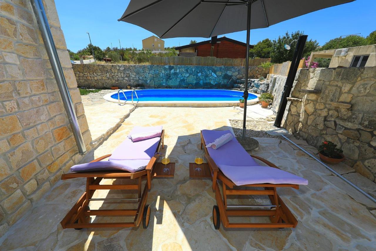 Villa Antica Drage Luaran gambar